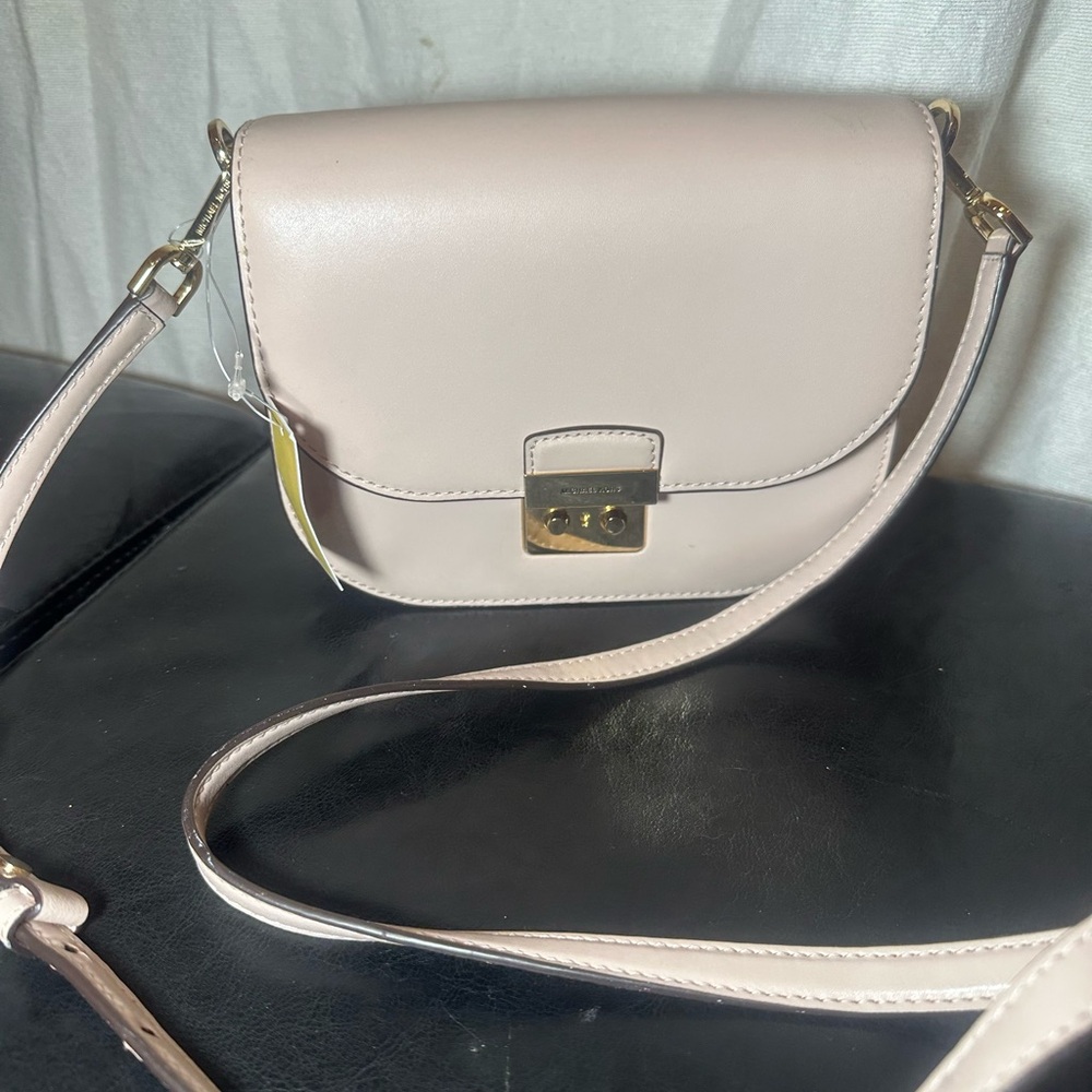 KORS Michael Kors Cream Crossbody Bag with Structured Design